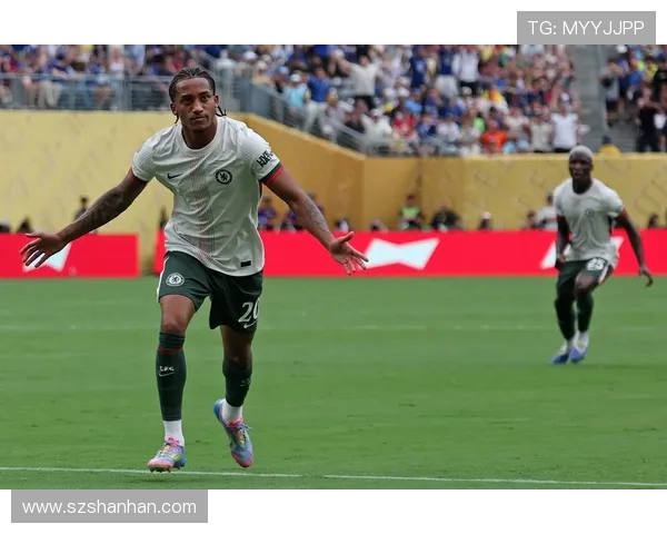 英媒预测切尔西英超首轮首发佩德罗突前吉滕斯或迎来正式比赛首秀